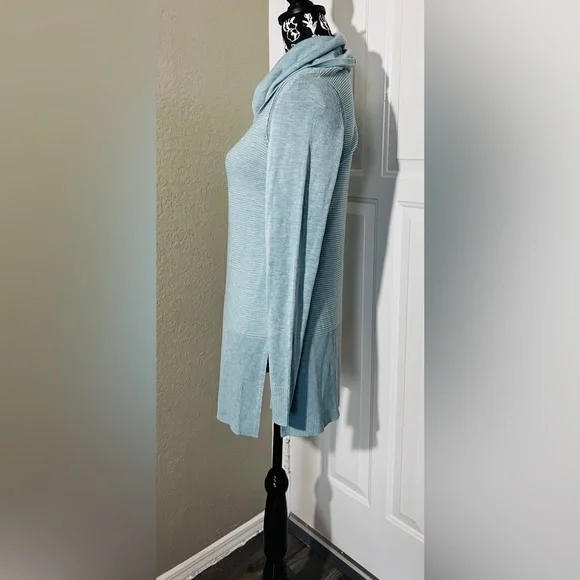 Adrienne Vittadini Turquoise Knit Cowl Neck Sweater Size S NWOT - Picture 4 of 10